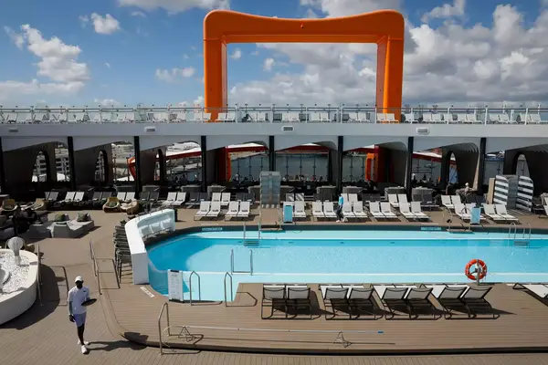 Top deck of a Rooyal Caribbean cruise