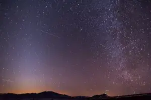 Stars and the milky way over mountains in nevada