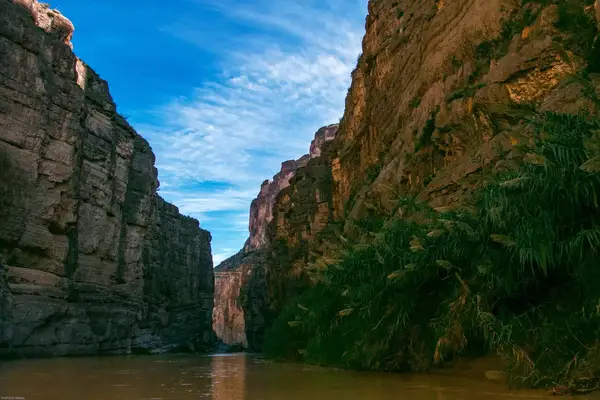 River cutting through large mountains