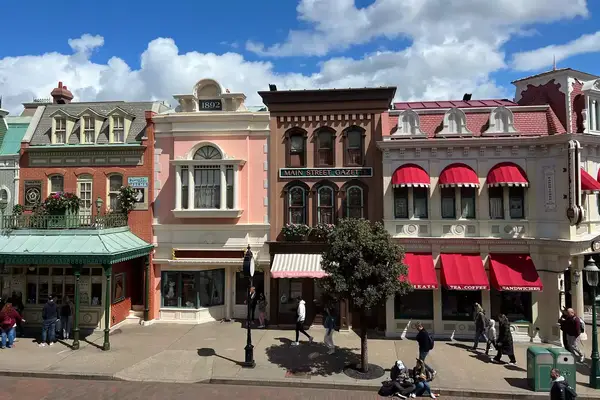 Main street of Disneyland Paris
