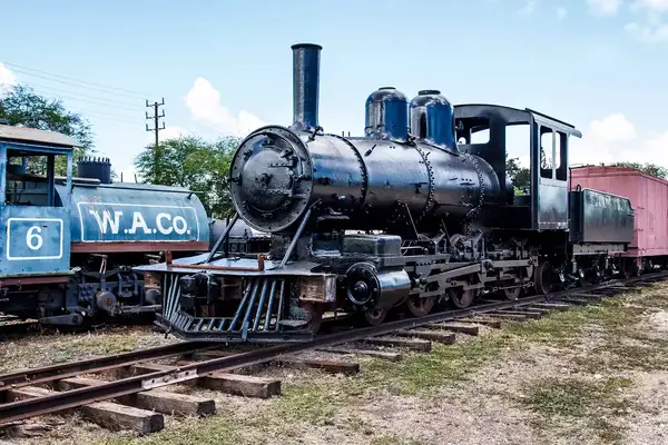 Antique Steam Engines at the Hawaiian Railroad Society