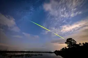 Eta Aquarid Meteor Shower in Florida 