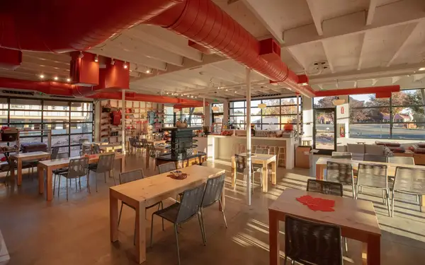 Best Friends Roadhouse and Mercantile