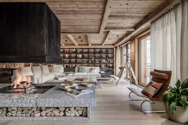 A lounge at The Arula Chalets in Lech, Austria