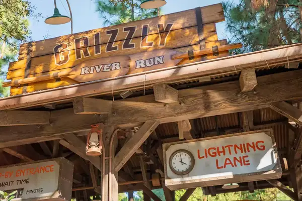 Lightning Lane at Grizzly River Run at Disneyland