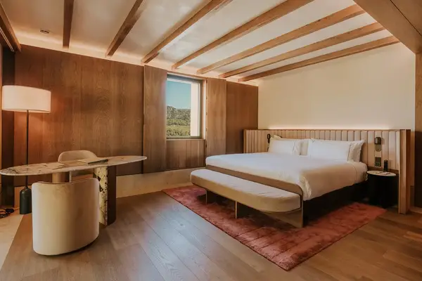 A guest room at Gran Hotel Mas d