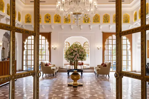 Ornate entryway at the Oberoi Rajvilas