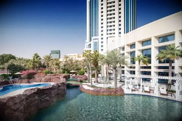 The exterior and pools at The RItz-Carlton, Doha