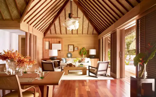Top Romantic Hotels: Four Seasons Bora Bora