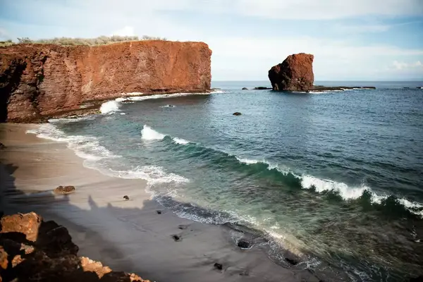 Beach and cliffs on the Hawaiian island of Lanai