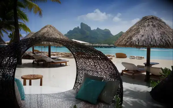 Four Seasons Bora Bora
